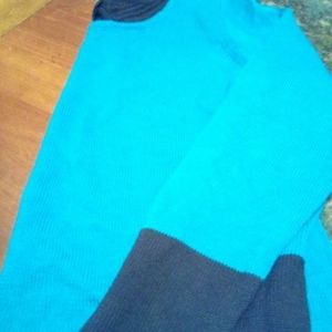 Sweater Two Tone Hi Low